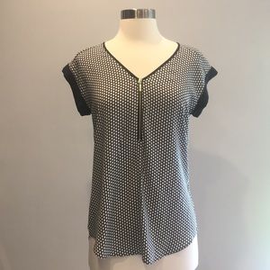 Express black and white zipper shirt